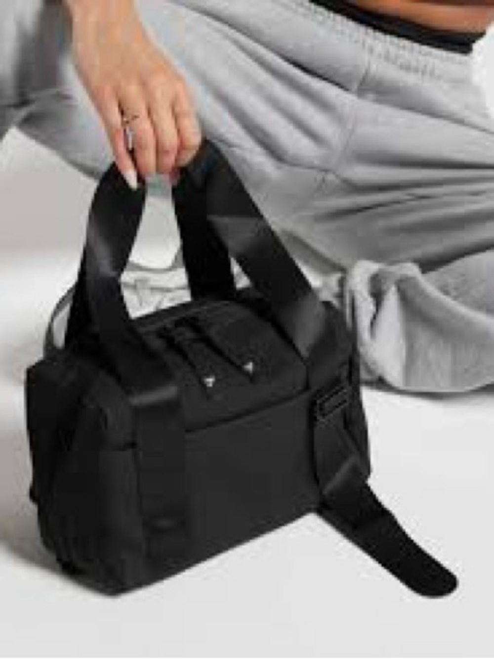 NWT Gymshark Everyday Mini Holdall Duffle Bag - Black OS Gym girl Aesthetic
